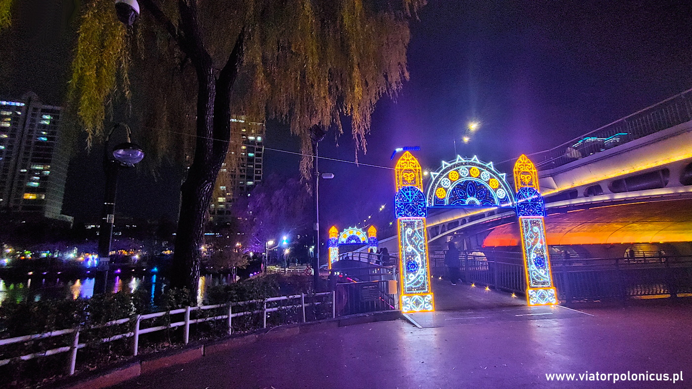 Luminarie nad jeziorem Seokchon